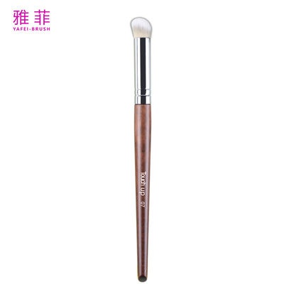kopen TOUCH UP 07 Private Label Angled Concealer Brush OEM ODM Fabrikant Dicht Vegan Hair Professionele wreedheidsvrije make-upborstel online vervaardiging